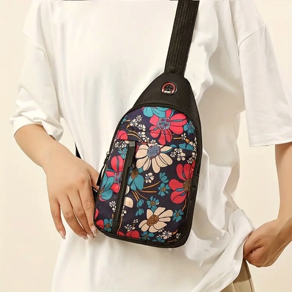 New Floral Colorblock Backpack Crossbody Shoulder Sling Bag NWT - Picture 4 of 16